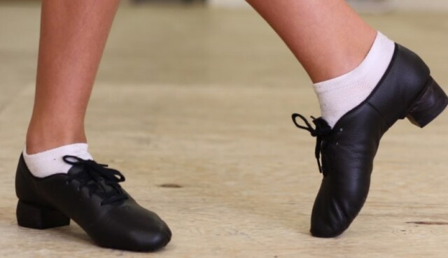 детская обувь для танцев